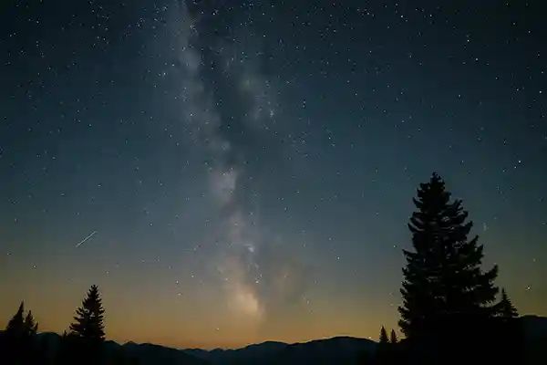 🌌 I cieli stellati più belli d’Italia: dove ammirare le notti d’agosto